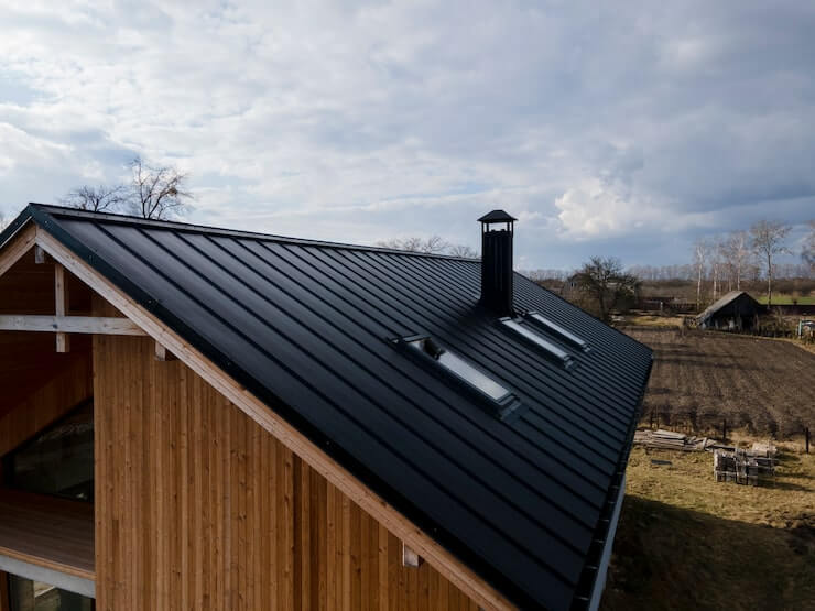 Roofing Materials Compared: Asphalt Shingles vs. Metal vs. Tile for Kentucky Weather